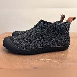 Huckberry Greys Wool Indoor Outdoor Slipper Boot - Size 9
